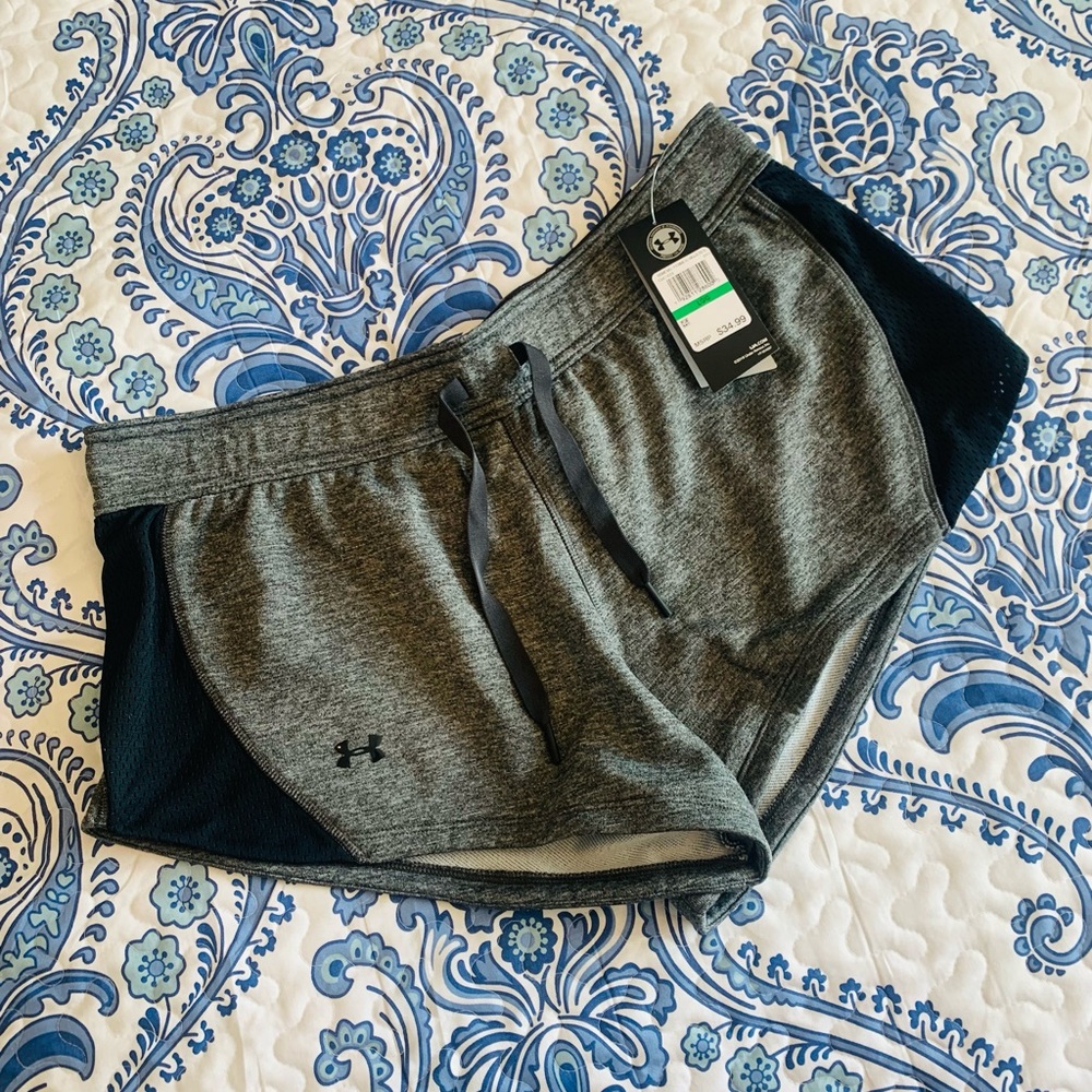 NWT sport short